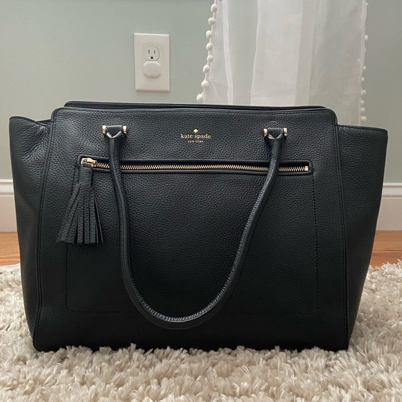kate spade Handbags - NWT Kate Spade Allyn Chester Street bag